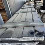 Ca. 50x Douglas wisselsponning zwart gecoat, 18x190mm, lengte 600cm
